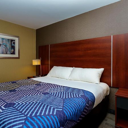 Sky Hotel Flushing/Laguardia Airport New York Extérieur photo